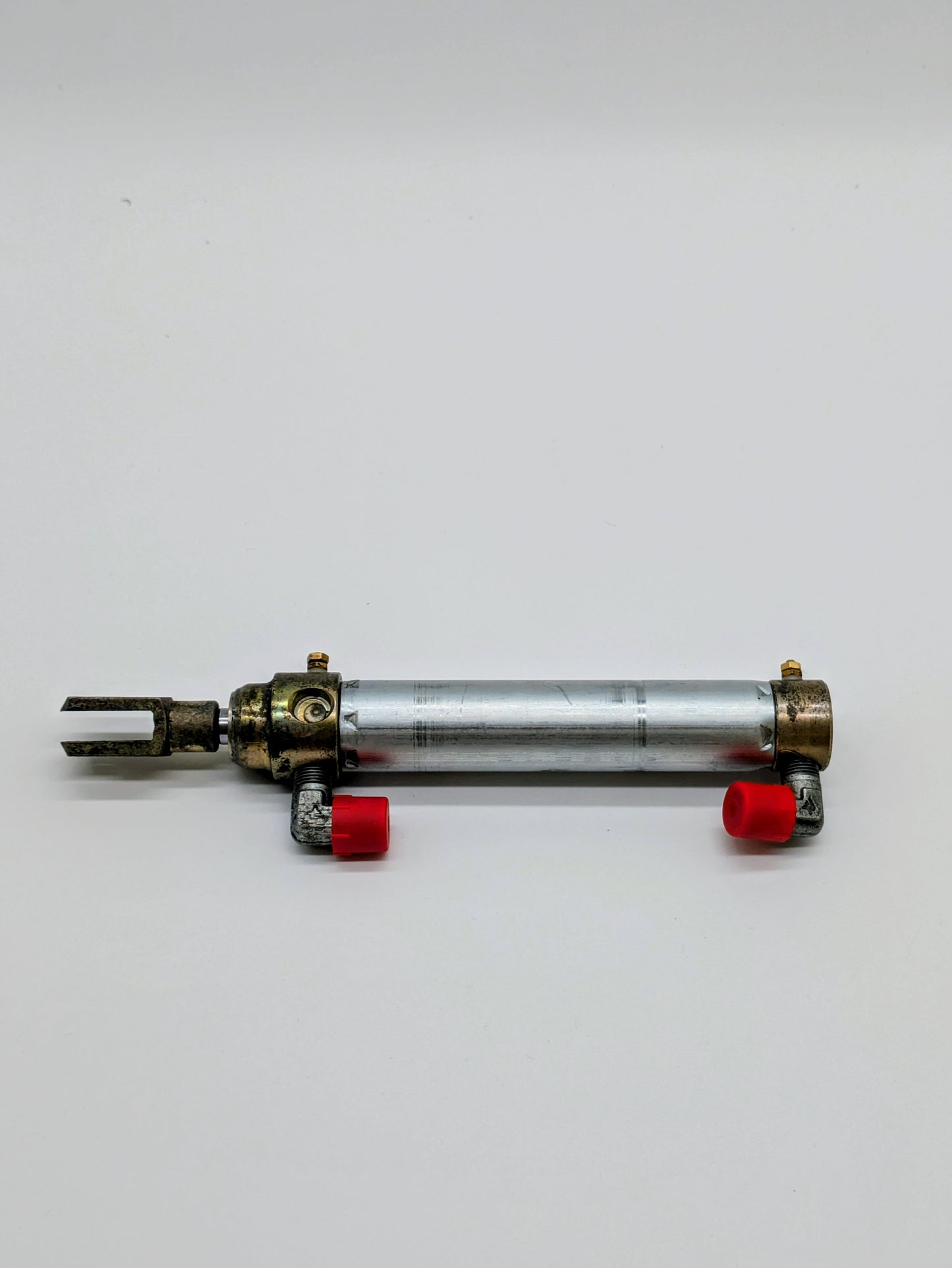 Saab 9-3 CV 98-03 HYDRAULCYLINDER 5e BÅGEN Renoverad vänster ref 5363148, 5113576