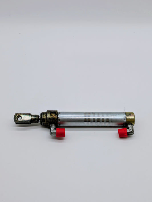 Saab 9-3 CV 98-03 HYDRAULCYLINDER  5E BÅGEN Renoverad Höger ref 5363155, 5113584