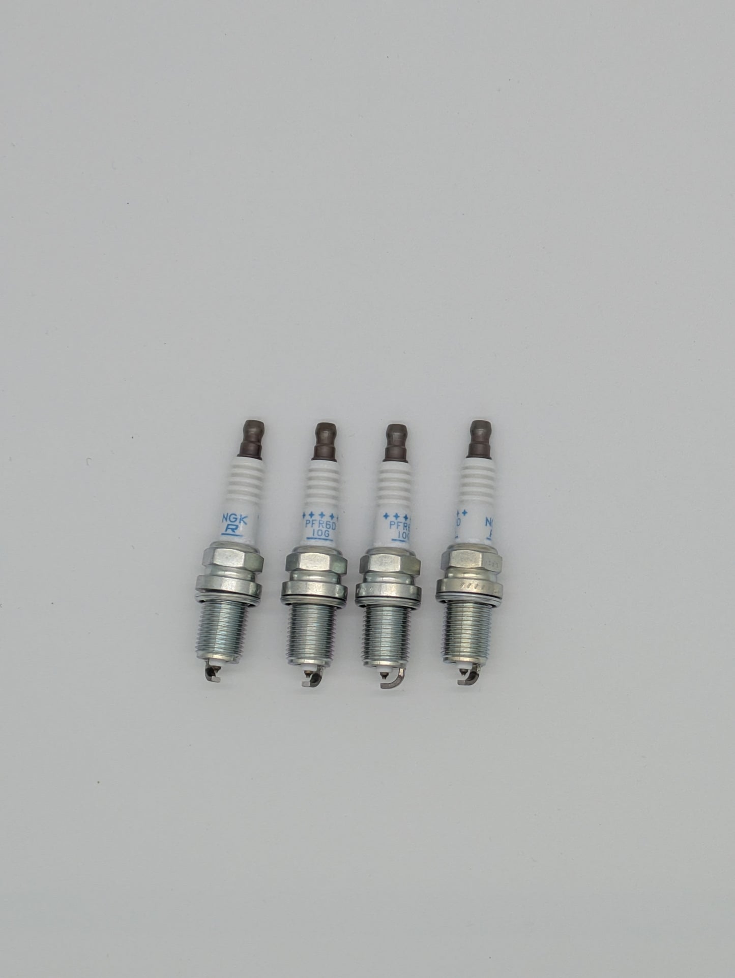 Saab Original Tändstift set PFR6D10G Saab 9-3 B207     ref 12787099,12878099,55571391